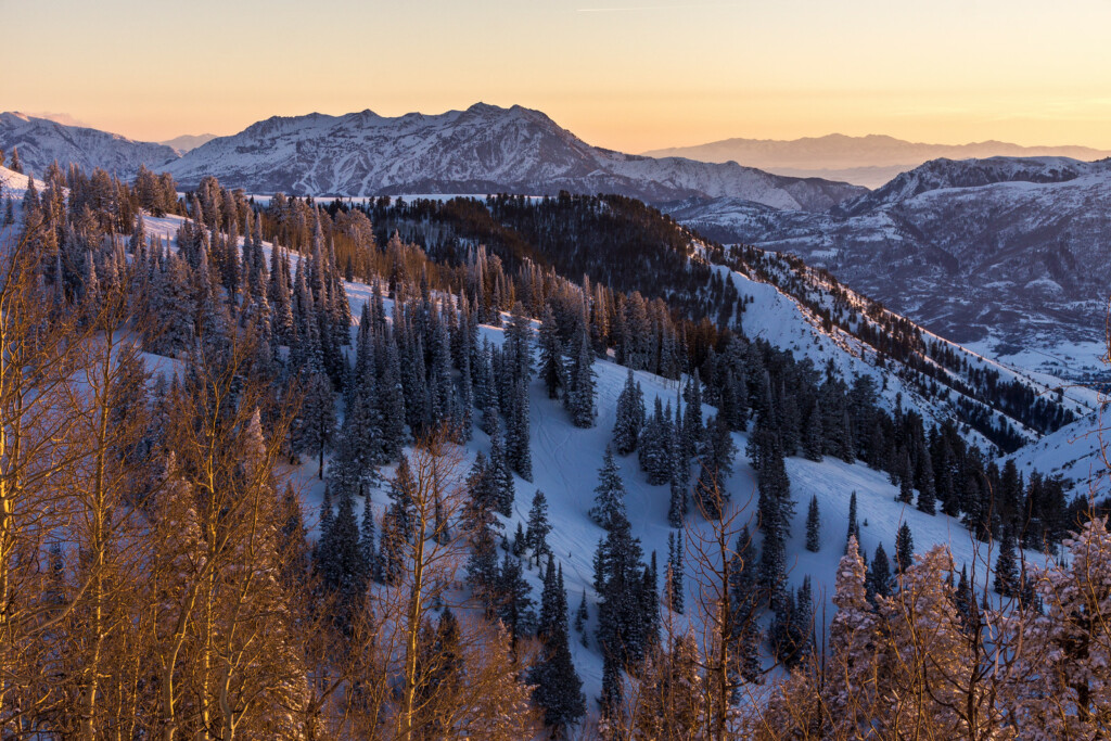 powder mountain ski-in ski-out lodging